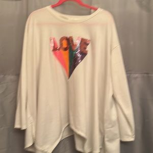 Fantastic Fawn Love shirt small